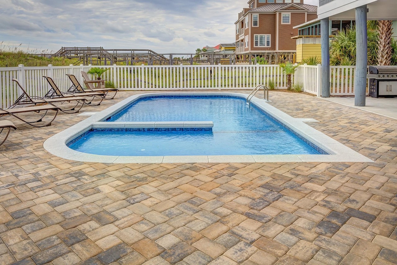 Inground pool builders in Henderson, NV
